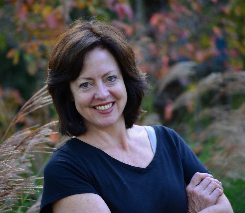 headshot of architect lisa skiles